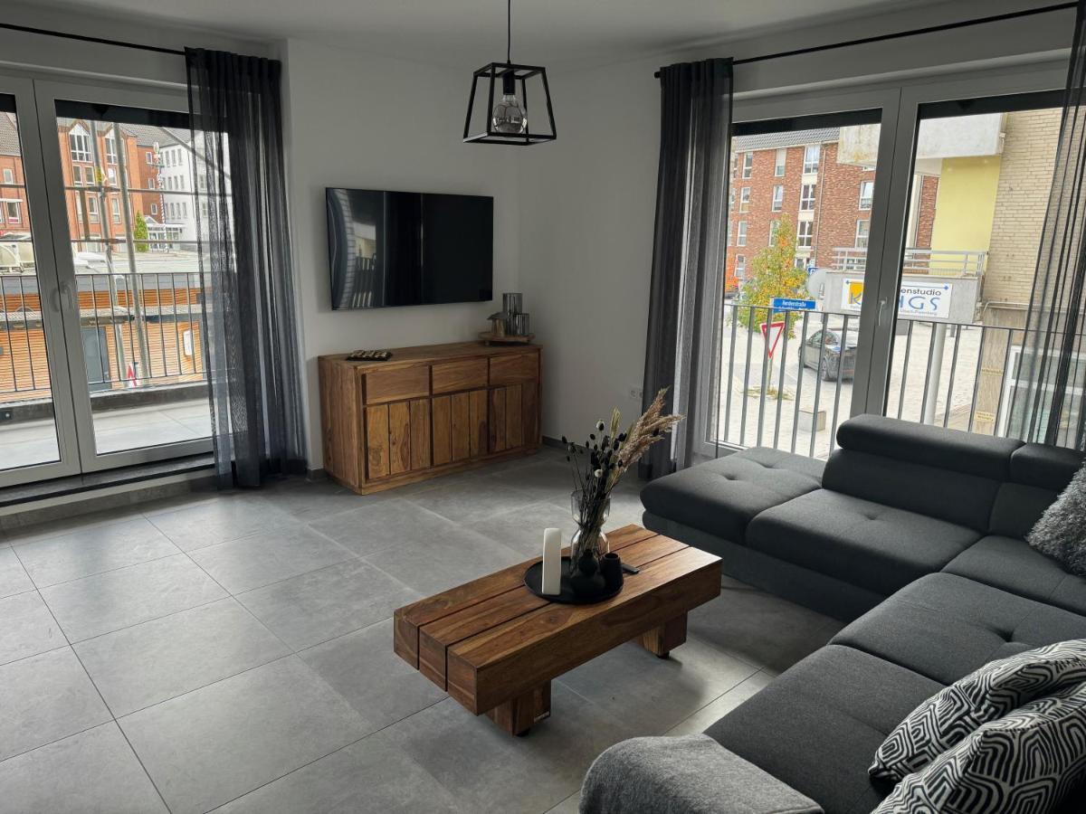 Rathausplatz Residenz Apartment Ubach-Palenberg Bagian luar foto