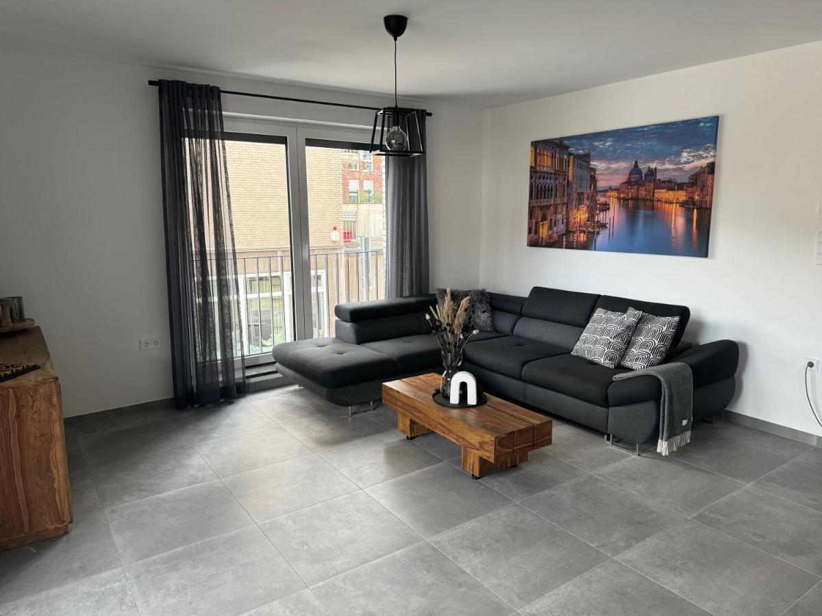 Rathausplatz Residenz Apartment Ubach-Palenberg Bagian luar foto